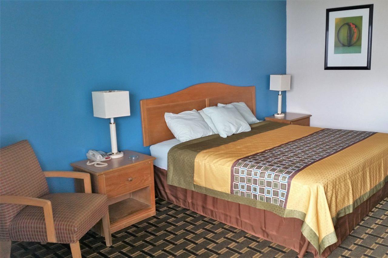 Americas Best Value Inn Элизабеттаун Экстерьер фото